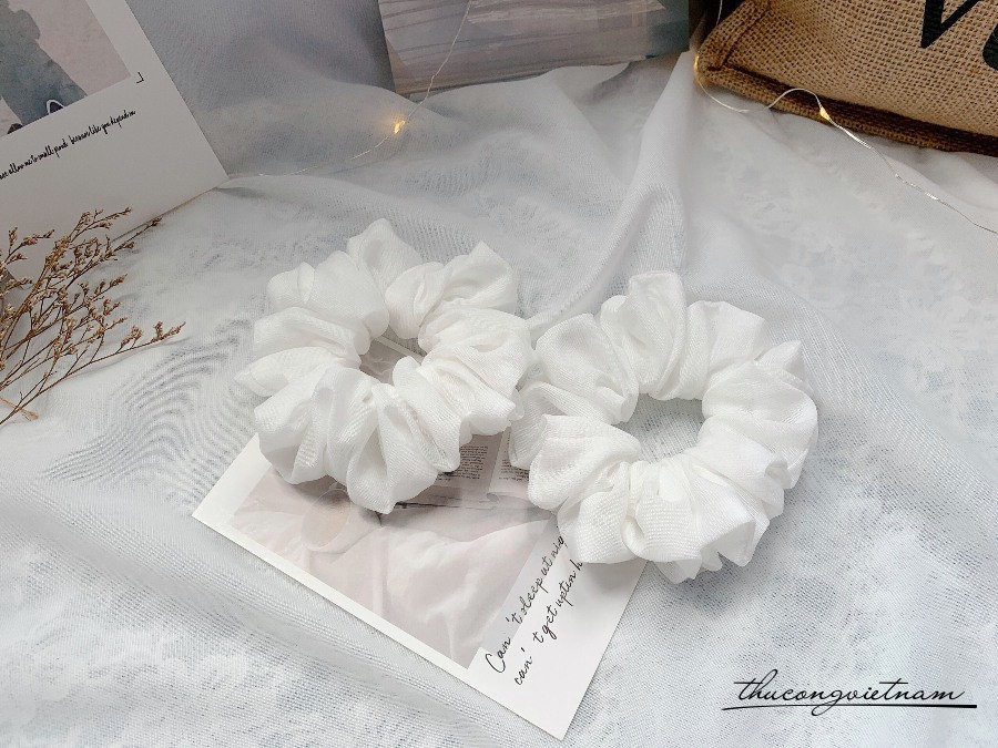 cột tóc Scrunchies màu trơn- m3